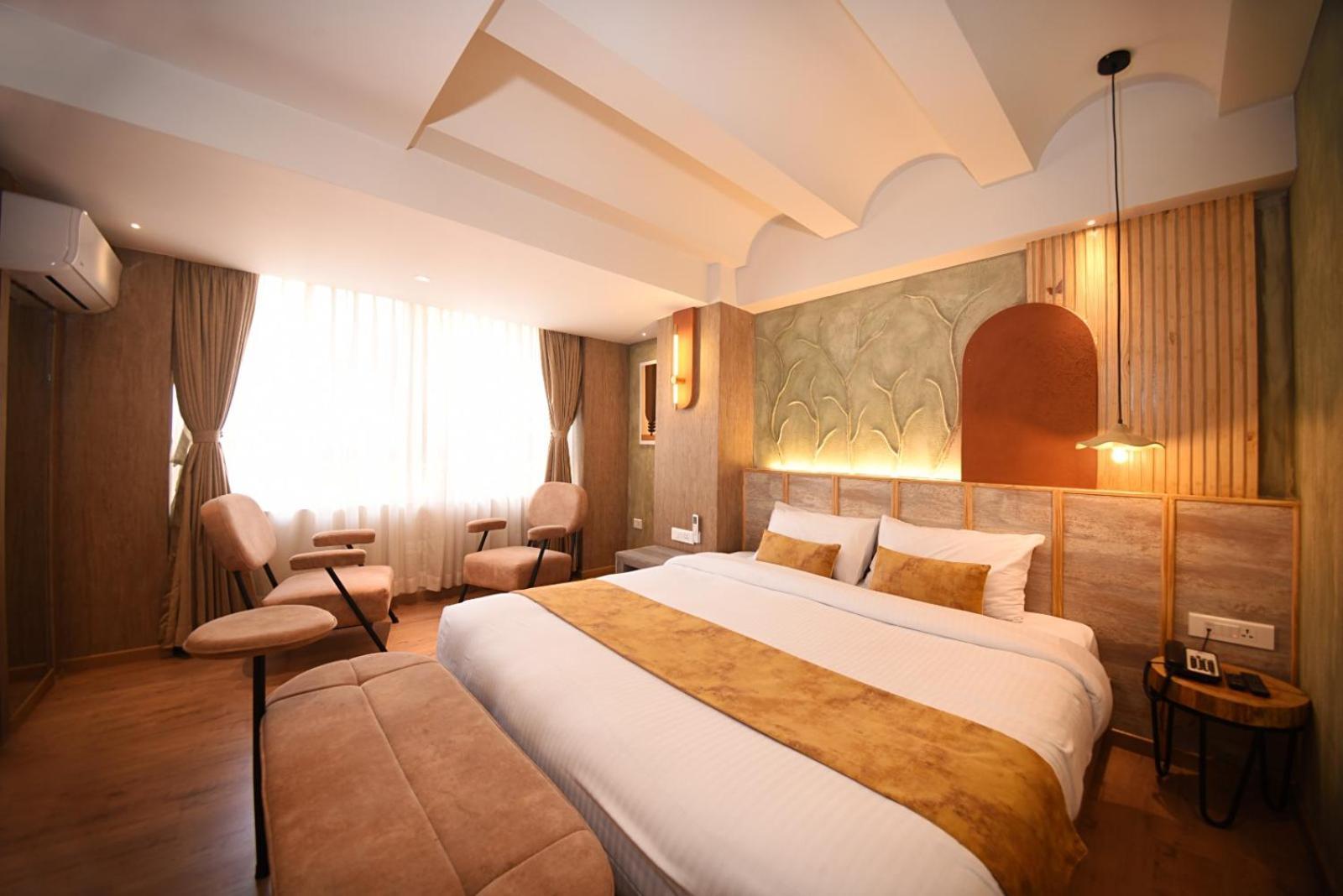 Daali Hotel & Apartment Катманду Екстер'єр фото