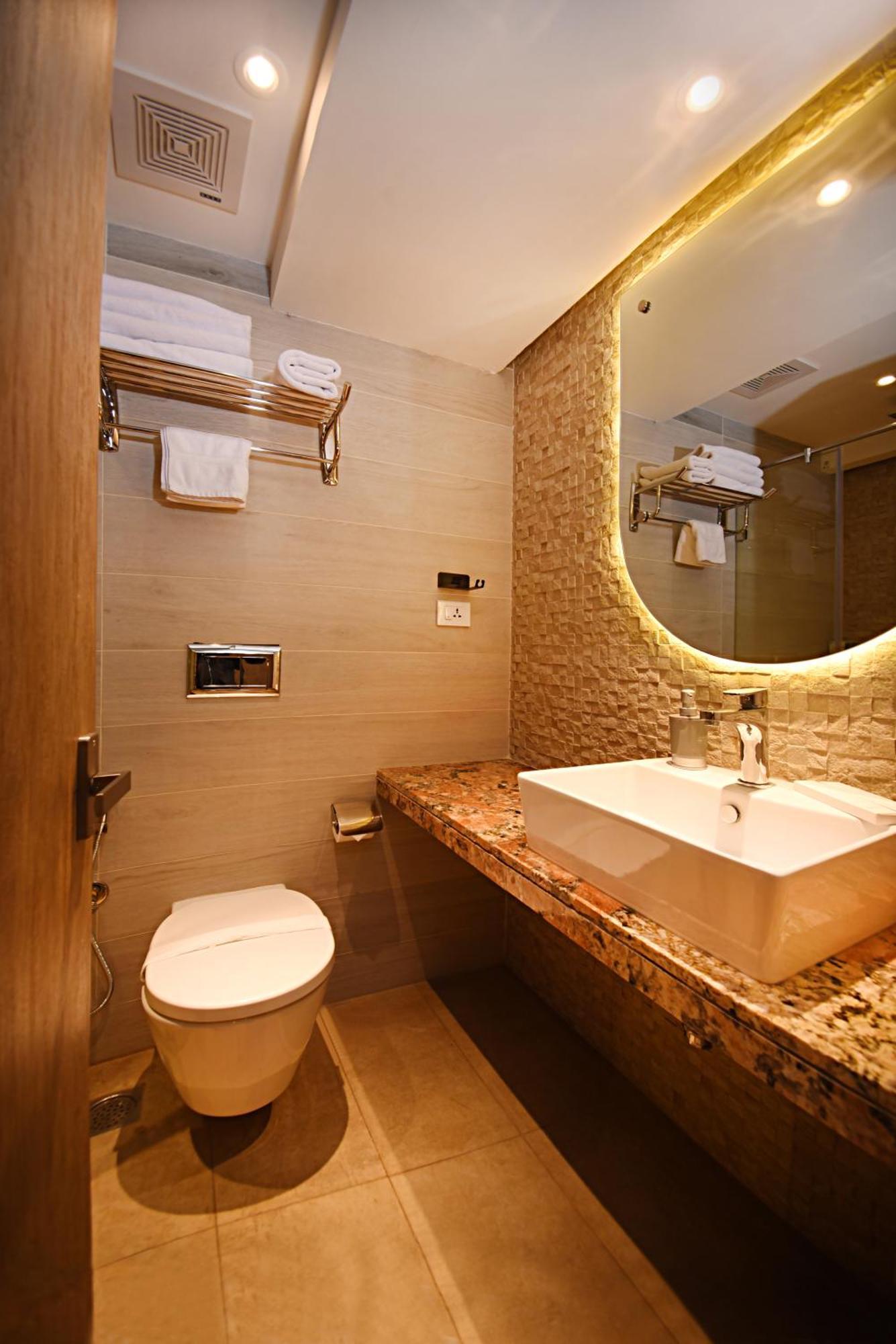 Daali Hotel & Apartment Катманду Екстер'єр фото