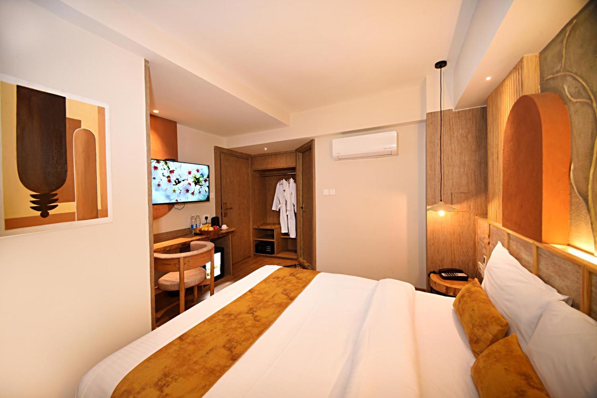 Daali Hotel & Apartment Катманду Екстер'єр фото