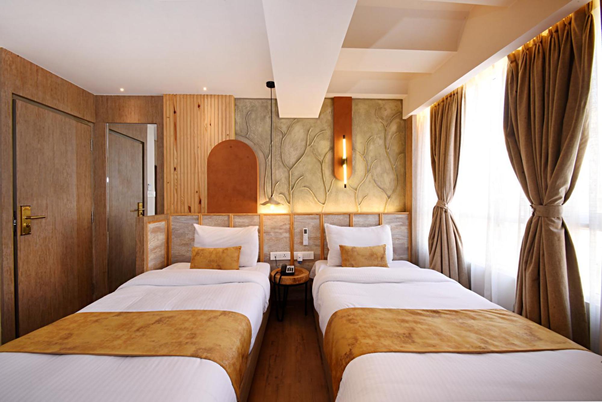Daali Hotel & Apartment Катманду Екстер'єр фото